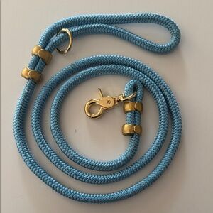The Foggy Dog Sky Blue Rope Leash with Gold Hardware